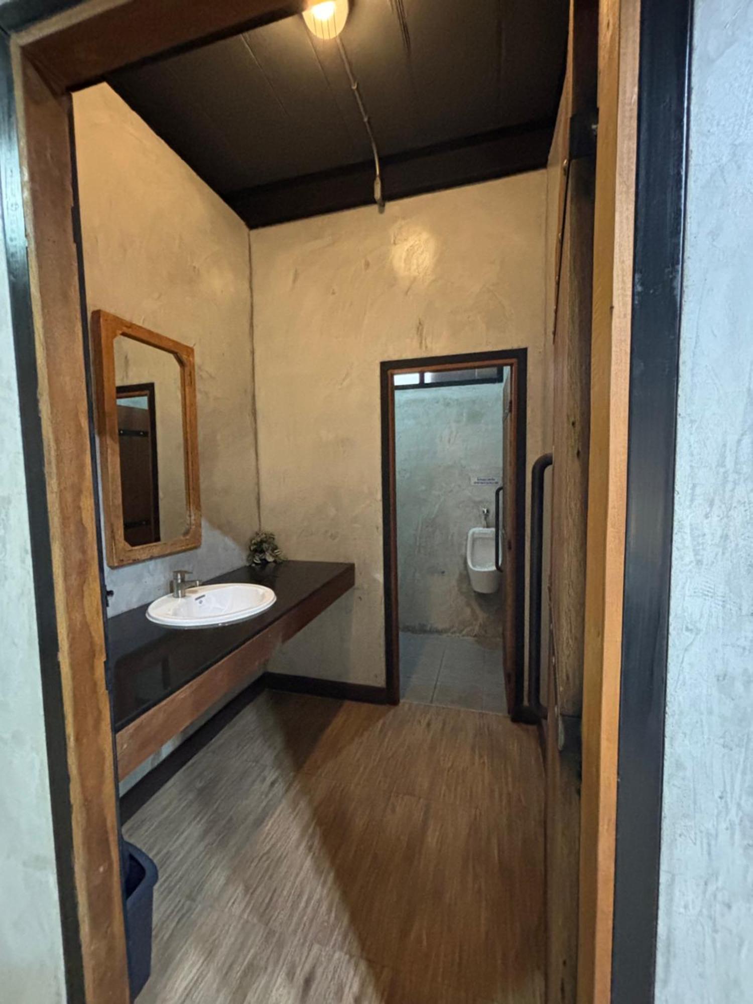 Sp Home Bangsaen Exterior photo